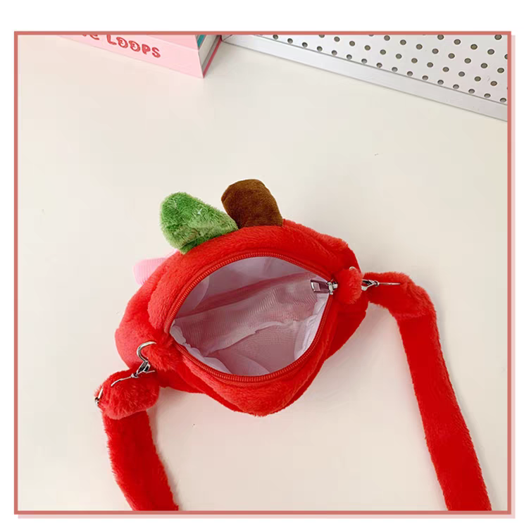 Hello Kitty Crossbody Bag