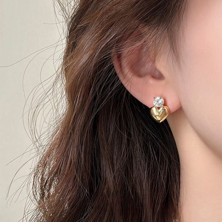 Sweet Heart Stud Earrings