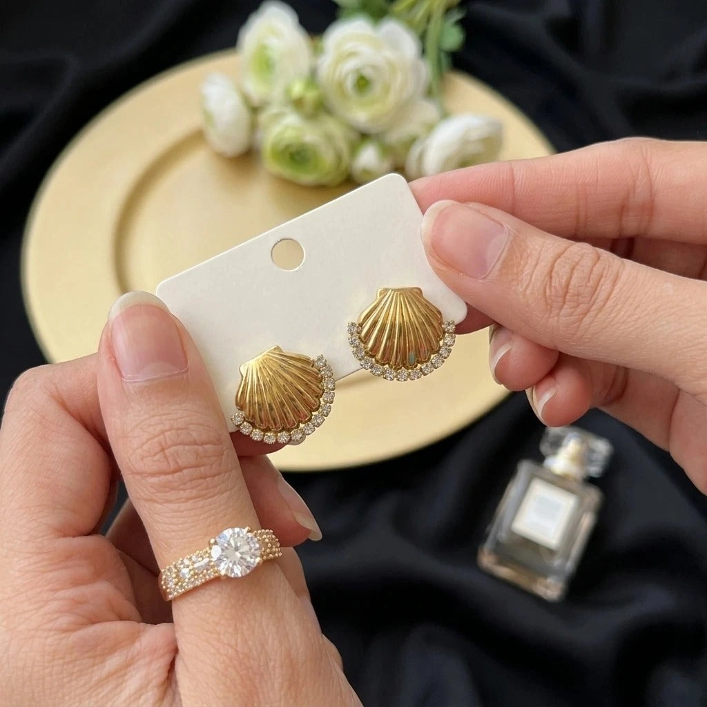 Zirconia Shell Earrings